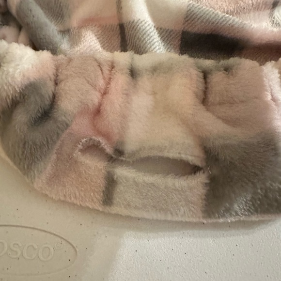 Pink and gray plaid saddle cover - Picture 4 of 5